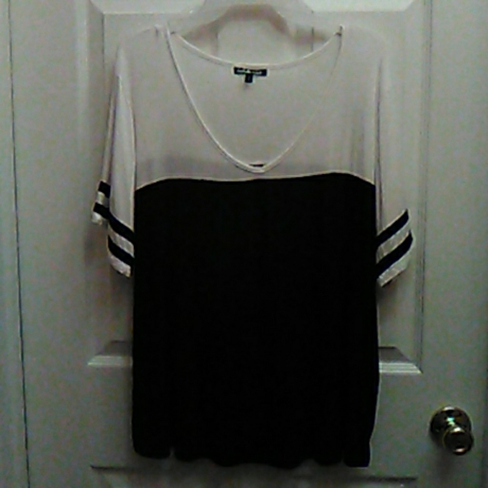 Charlotte Russe Plus top